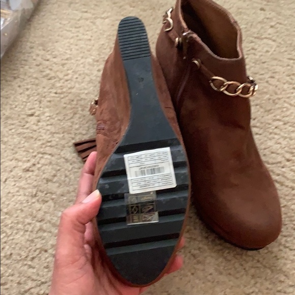 Brown Booties - Picture 4 of 6